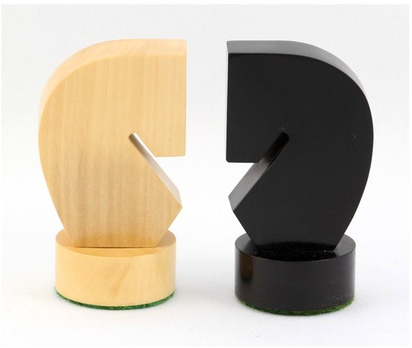 Design-Springer: Timeless Black Classic