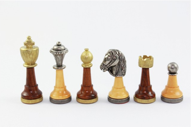 Combinaison-Design Schachfiguren
