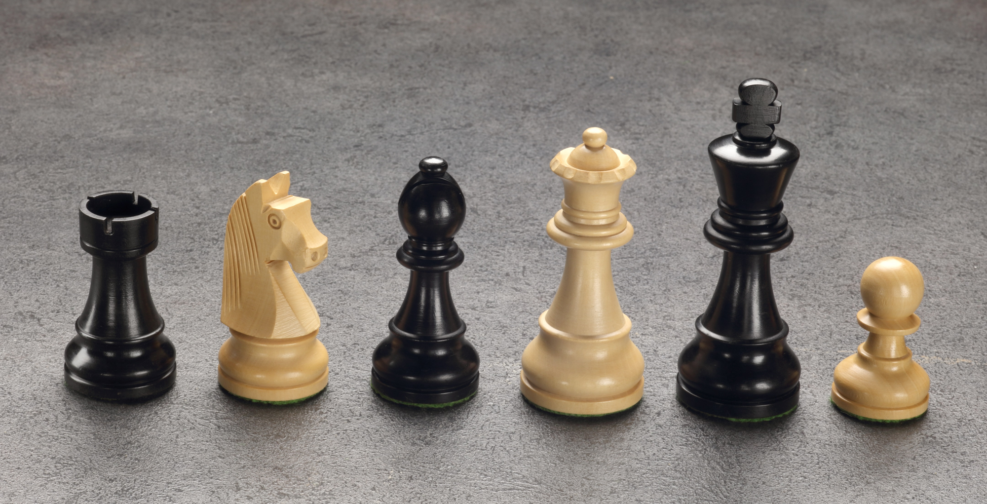 Schachfiguren in Schwarz/Buchsbaum, Königshöhe 95 mm, Klassischer Staunton, gewichtet