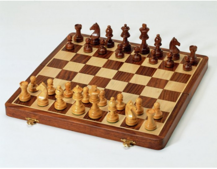 Exklusive Schachkassette aus massiv Holz, Königshöhe 70mm, Intarsie