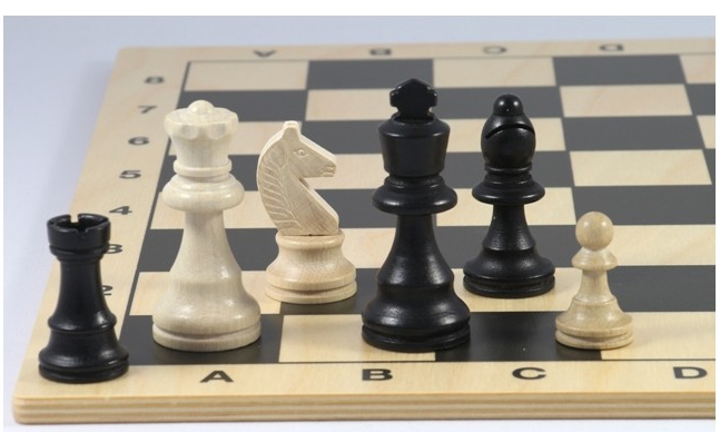 Schach-Set Staunton, Buche schwarz und natur 76 mm