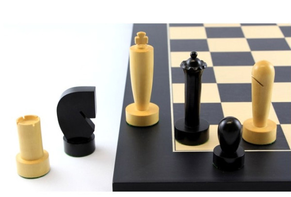 Schach-Set Timeless Black Classic