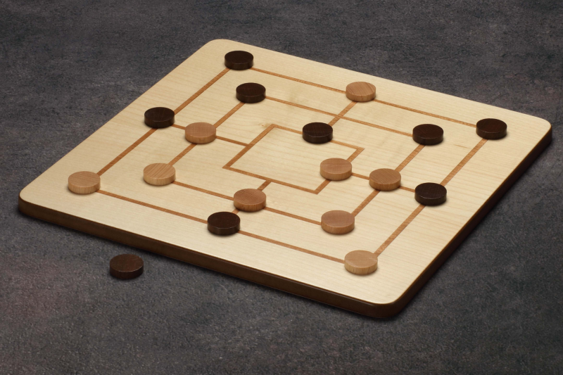 Hersteller-Abbildung des Produkts: Spielbrett Mühle Ahorn, Intarsienarbeit, 36x36 cm