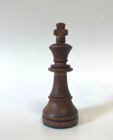 Hersteller-Abbildung des Produkts: König Figur aus Holz braun
