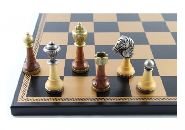 Hersteller-Abbildung des Produkts: Schach-Set Holz und Metall Schachfiguren mit Schachbrett Salpaleder