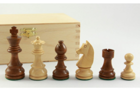 Hersteller-Abbildung des Produkts: Schachfiguren Staunton braun 89 mm, in Holzkasten