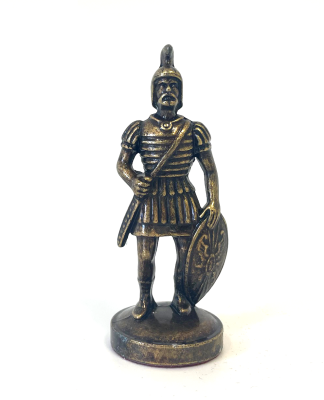 Hersteller-Abbildung des Produkts: Einzel-Figur Ritter mit Schild aus Metall, Dekorativ braun